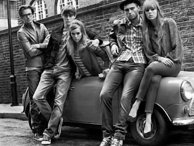 Blue Jeans (By Clotilde V.S) Blue Jeans (By Clotilde V.S)