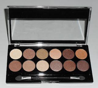 Make Up Artist (MUA) Make Up Artist (MUA)