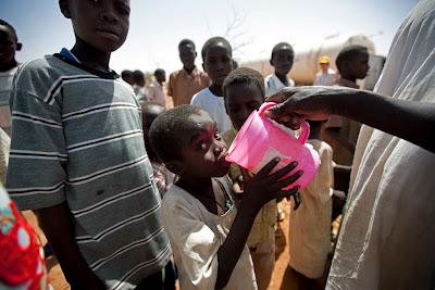 Sin agua potable 783 millones de personas