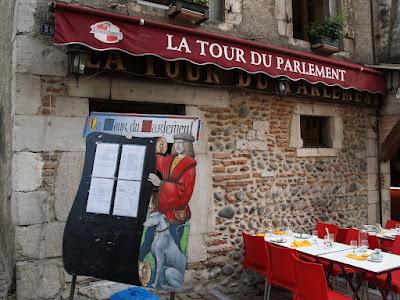 Pau, una lección de Historia en la puerta de los Pirineos