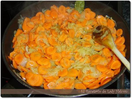 Meat & Carrot British Pie o Pastel de carne y zanahorias británico - CWK Meat & Carrot British Pie o Pastel de carne y zanahorias británico - CWK