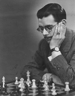 Torneo Internacional de Ajedrez Femenino y Encuentro París-Barcelona 1949 Primer tablero barcelonés en el Encuentro de Ajedrez París-Barcelona 1949: Antonio Medina.