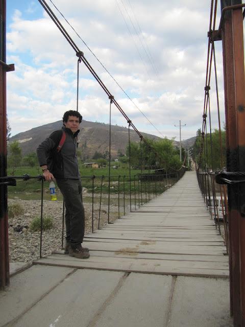 UNA VISITA A LAS VENTANILLAS DE OTUZCO UNA VISITA A LAS VENTANILLAS DE OTUZCO