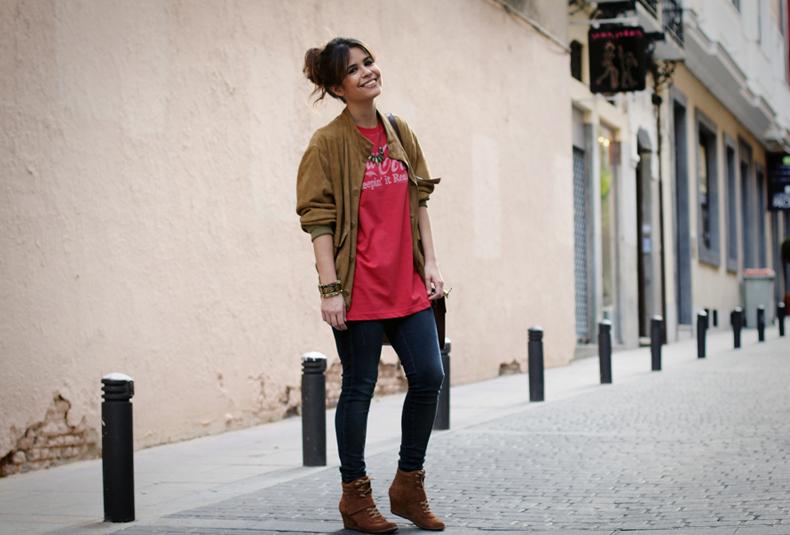 Keepin' it Real collagevintage