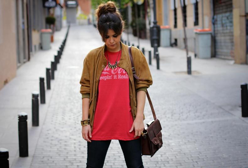 Keepin' it Real collagevintage