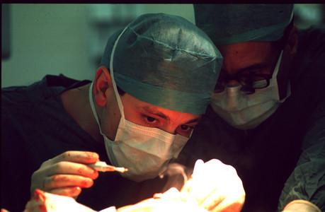 Operación para transplantar un corazón. Operación para transplantar un corazón.