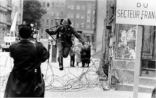 El Muro de Berlín - La frontera a través de una ciudad  (Thomas Flemming)