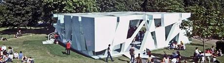 Studio Banana TV entrevista a Toyo Ito