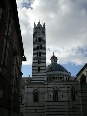 MI VIAJE A ITALIA : SIENA