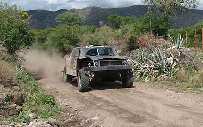 Dakar 2010: Vuelco del Hummer de Baldwin en Córdoba