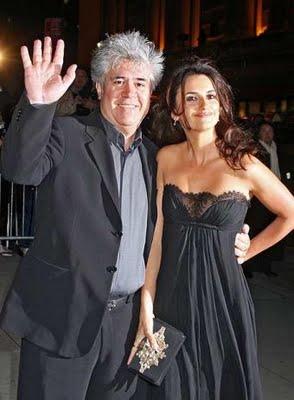Las nominaciones de los Globos de Oro vuelven a encumbrar a Penélope Cruz y Pedro Almodóvar