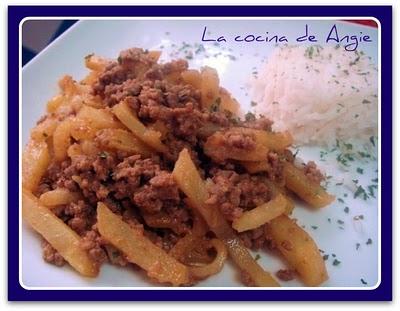 GUISO DE CARNE PERSA