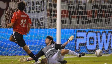 INDEPENDIENTE LO DIO VUELTA ANTE RIVER Y SE LLEVÓ LA COPA