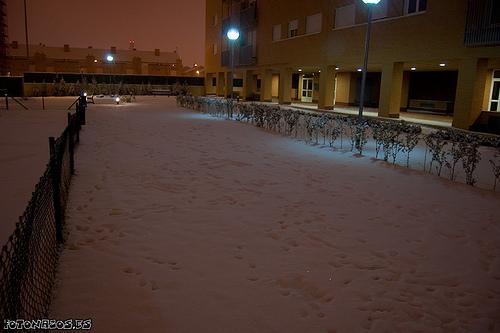 Foto Fotos de la Nevada en el Barrio del Hospital y Campus de Fuenlabrada