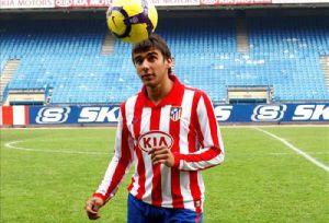 Salvio fue presentado en Atlético de Madrid