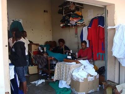 Escenas cotidianas (V) Escenas cotidianas (V)