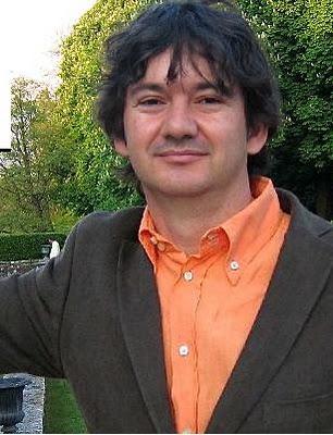 Rodrigo Muñoz Avia y Maite Carranza, ganadores de la XVIII Edición del Premio Edebé de Literatura Infantil y Juvenil