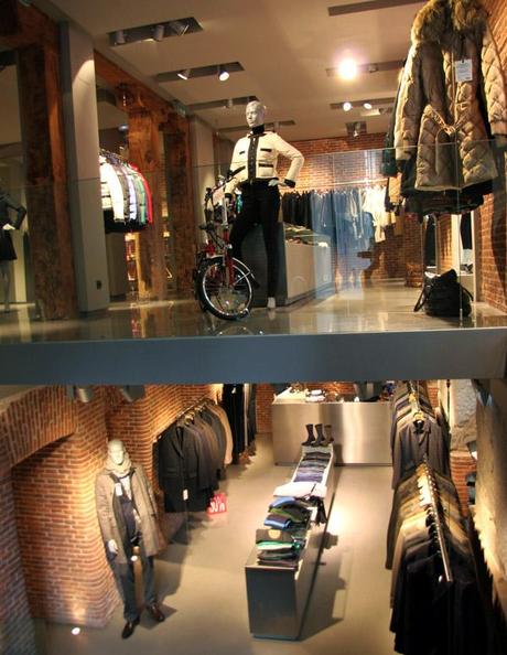 shopping tour en just one... con zulheika b. donoso