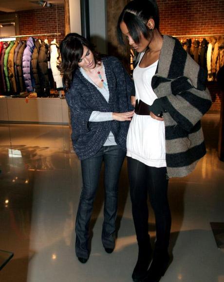 shopping tour en just one... con zulheika b. donoso