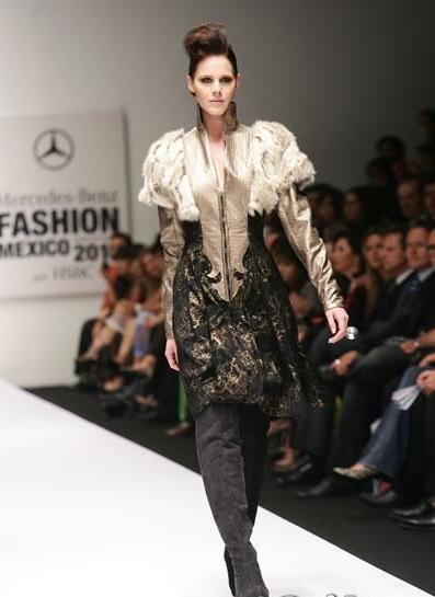 Mercedes Benz Fashion@Rocío Valencia Otoño/Invierno 2010