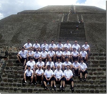 Selección Estatal Absoluta 2010 - piramide - México - edit