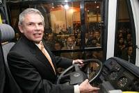 ENCUESTA IPSOS APOYO LIMA 13/16 ABRIL: LUIS CASTAÑEDA BAJA SU APROBACIÓN EN 7%