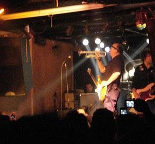 Dick Dale - Gruta77 (Madrid) - 12/04/2010