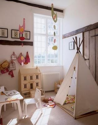 10 Habitaciones infantiles llenas de color (con paredes blancas)