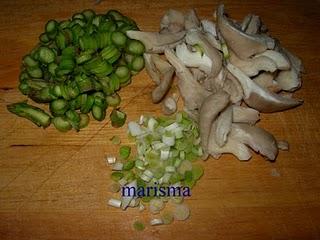 Revuelto de setas, trigueros y ajetes