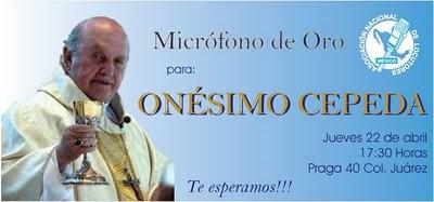 Los locutores de Mexico premian al Obispo Onésimo Cepeda