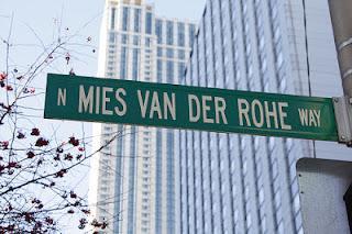 Ningún homenaje MENOS para Mies van der Rohe por favor