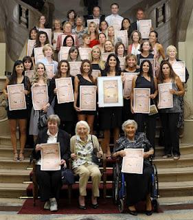 HOMENAJE AL TENIS FEMENINO