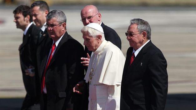 COBERTURA: El Papa se despide de Cuba criticando el embargo de EE.UU