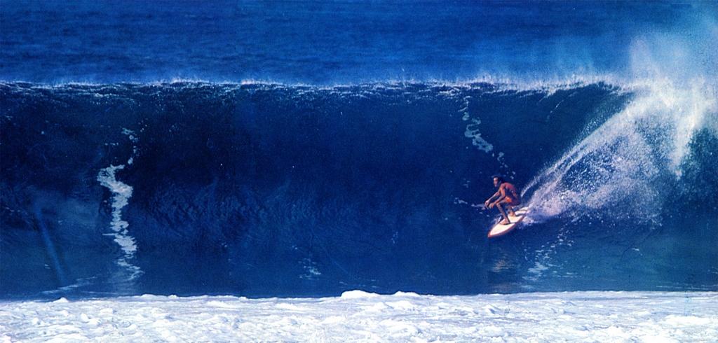 El legendario surfista Michael Peterson muere de un ataque al corazón