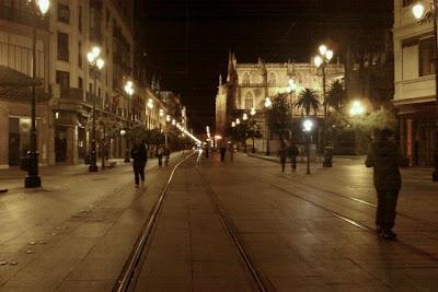 La noche de huelga en 140 caracteres de @sevillareport