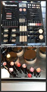 Demostración de maquillaje Sensilis en Dermofarmacia Alomar