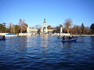 El Parque del Retiro: Un pulmón de tranquilidad en el centro de Madrid