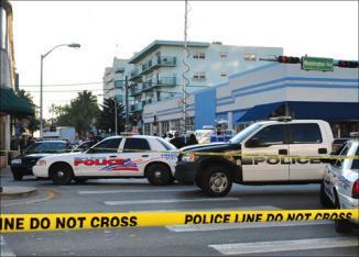 Al menos dos fallecidos y doce heridos en tiroteo tras funeral en Miami