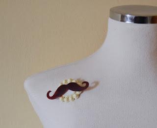 Broche retro Le portrait Moustache