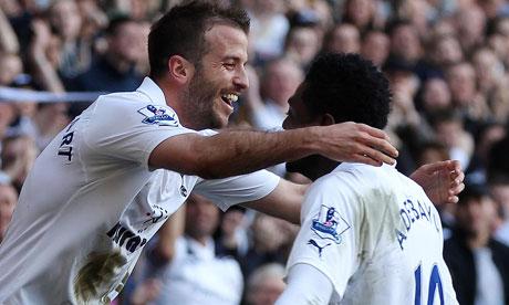 Bale y Adebayor acercan la Champions