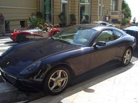 Coches en Mónaco...
