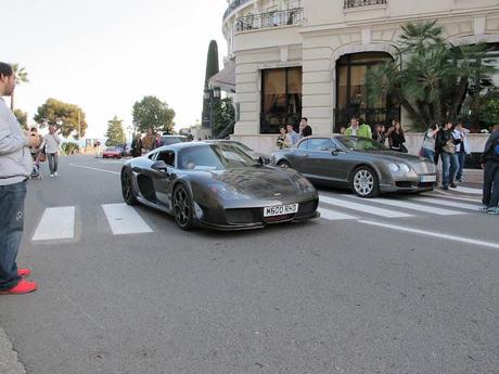 Coches en Mónaco...