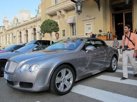 Coches en Mónaco...