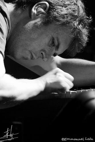 Ivan Ferreiro @ La Fabrica de tornillos