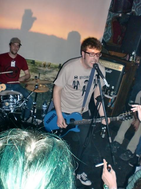 Concierto Afterbites,Rivelles,ZeroZeroUfos/コンサート