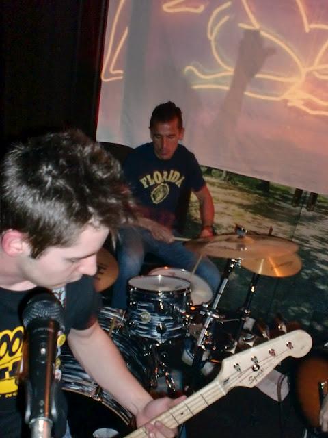 Concierto Afterbites,Rivelles,ZeroZeroUfos/コンサート