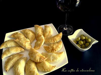 Empanadillas de queso y jamón ibérico horneadas