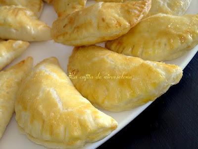 Empanadillas de queso y jamón ibérico horneadas