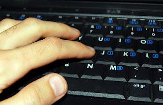 ¿Es mejor una reseña larga con calificación o una corta sin calificación?