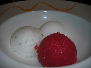 Restaurante La Lluna en un Cove, en el Prat de Llobregat (Barcelona).